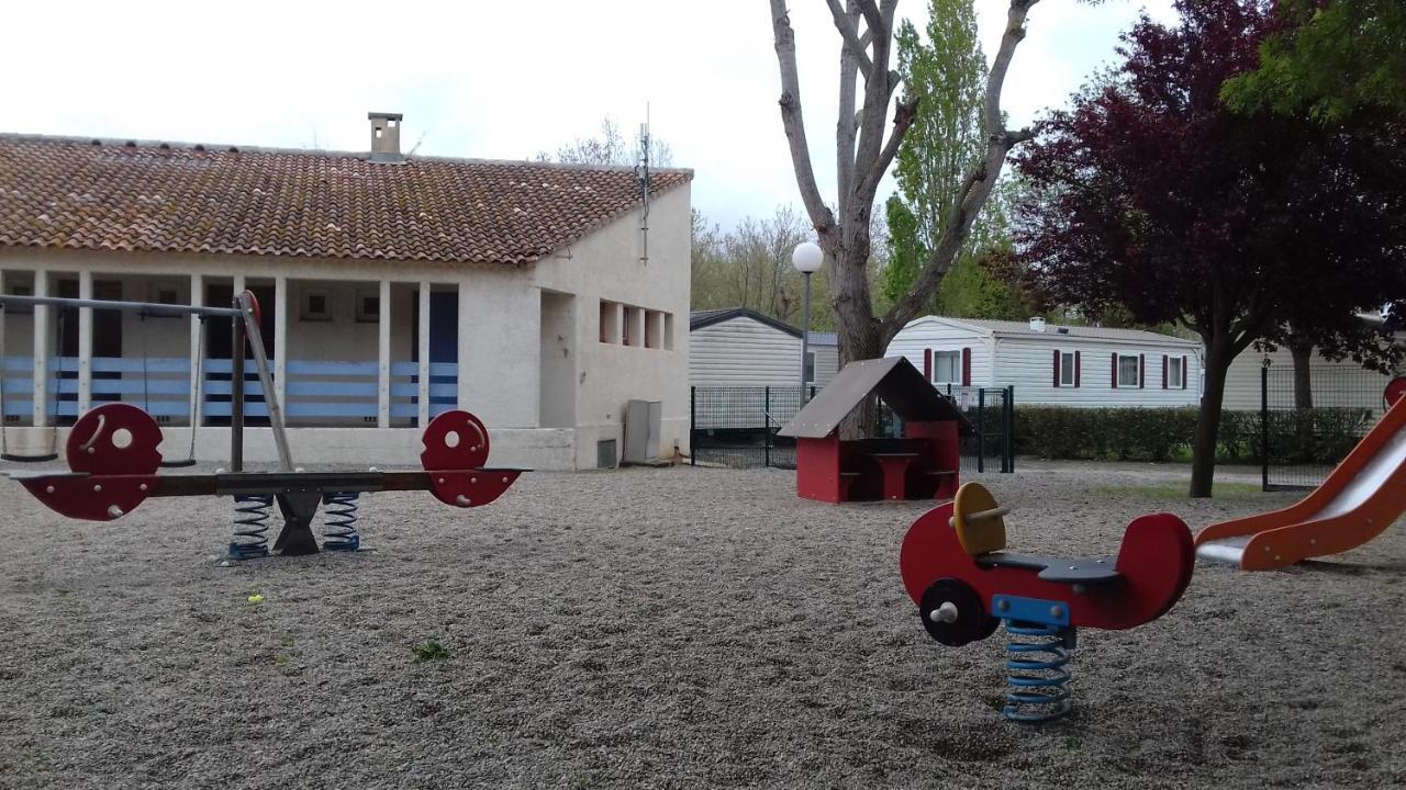 La Carabasse Hotel Vias Exterior photo